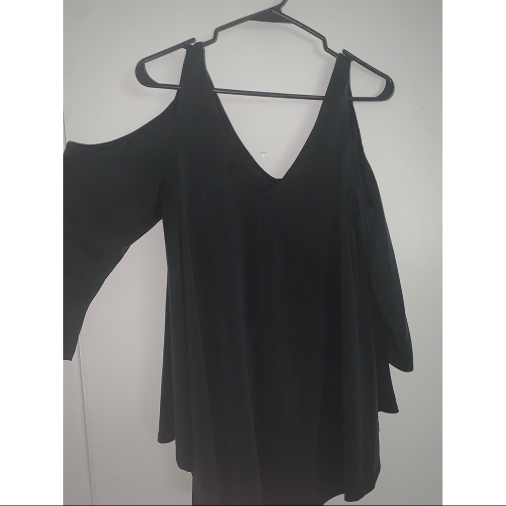 Flowy Cold Shoulder Top